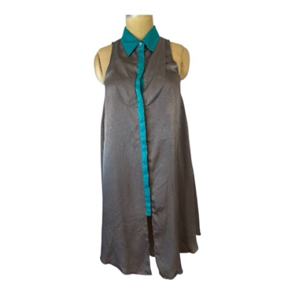 Parson  Gray satin minimalist midi hi low dress with teal accents